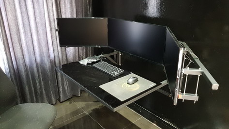 Desk2018_10d